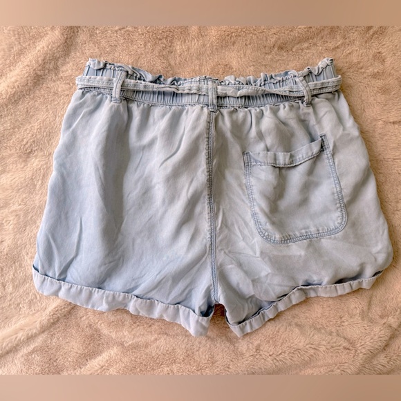 2/$20 ✨Aerie Chambray Blue Paperbag Tie Short Size M - Picture 6 of 6